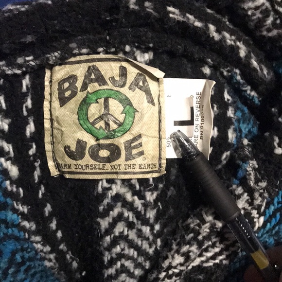 blue&white&black baja poncho - Picture 3 of 3